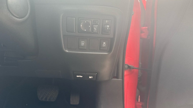 Nissan Juke 1.6 N-Connecta 5dr Xtronic Petrol Hatchback